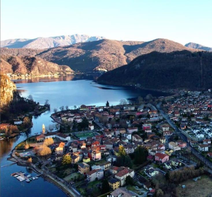 Tresa Bay House - Lugano Lake لافينا بونتي تريسا المظهر الخارجي الصورة